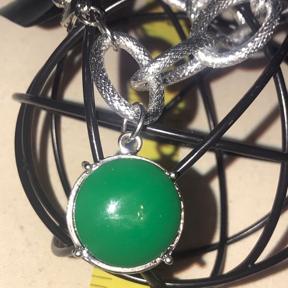 Vintage Green Bauble Silver/Gold Tone Bracelet - Picture 11 of 16